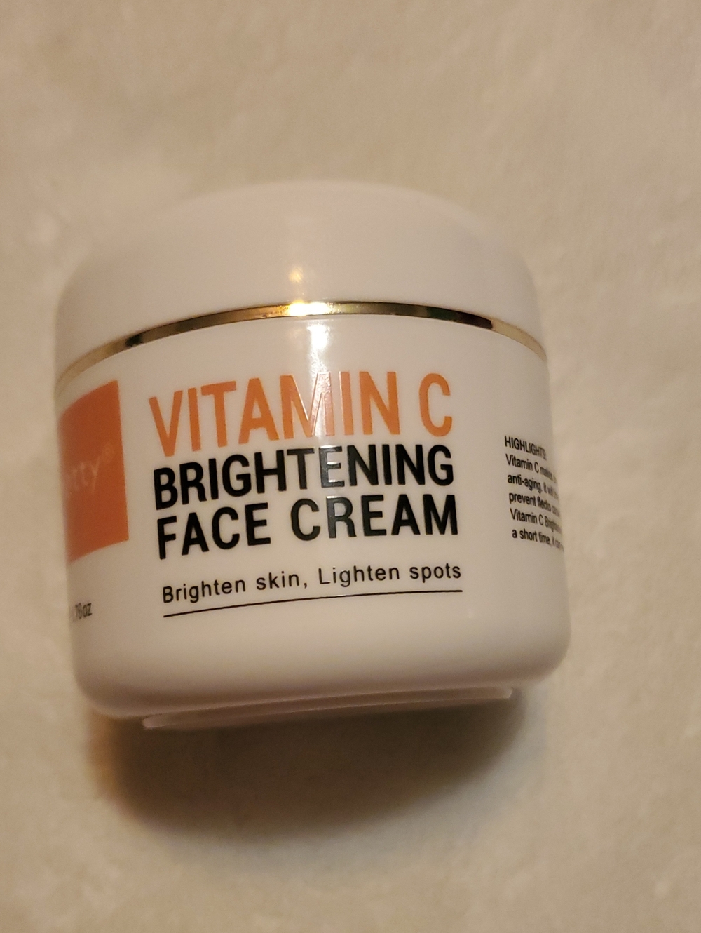 Vitamin C Brightening Face Cream - White and Gold Jar
